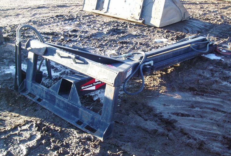 image for item 3613 Sheyenne Tooling and Mfg Teleboom 200 skid steer attachment
