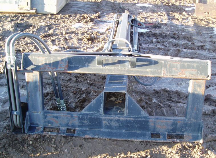 image for item 3613 Sheyenne Tooling and Mfg Teleboom 200 skid steer attachment