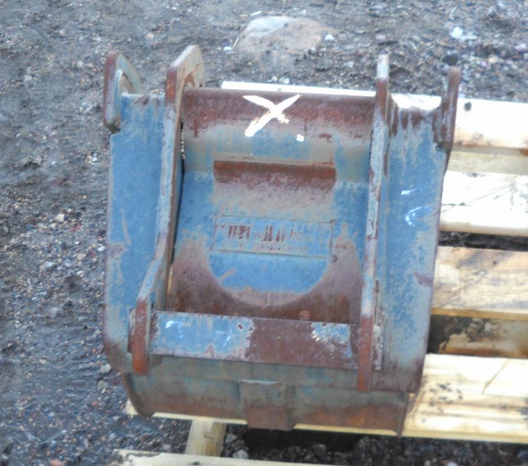 image for item 3622 16"/.98 cu.ft. Bobcat compact excavator bucket