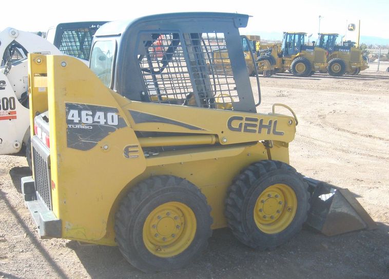 image for item 3714 2007 Gehl 4640E skid steer