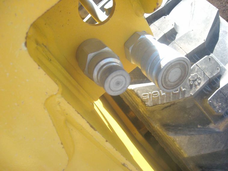 image for item 3714 2007 Gehl 4640E skid steer