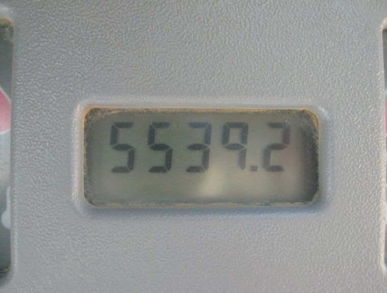 image for item 3715 2003 Bobcat S300 skid steer