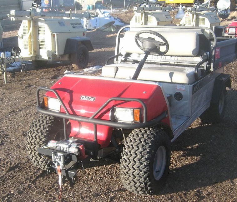 image for item 3724 2006 Club Car XRT-900 4 x 2 utility vehicle