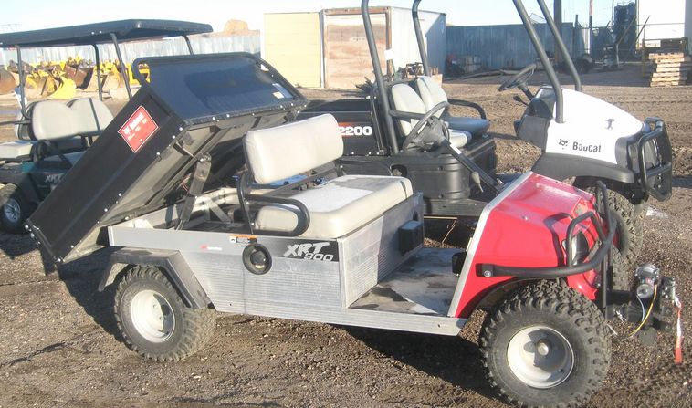 image for item 3724 2006 Club Car XRT-900 4 x 2 utility vehicle
