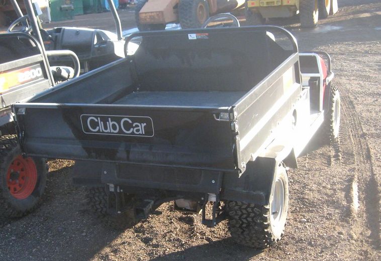 image for item 3724 2006 Club Car XRT-900 4 x 2 utility vehicle