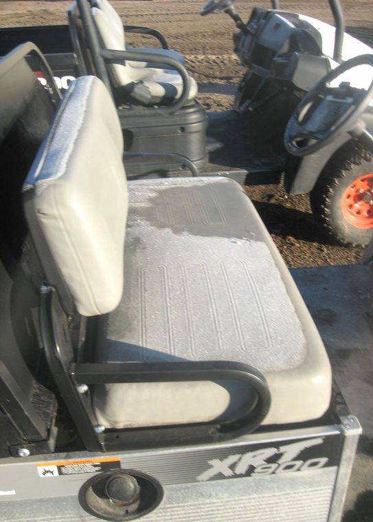 image for item 3724 2006 Club Car XRT-900 4 x 2 utility vehicle