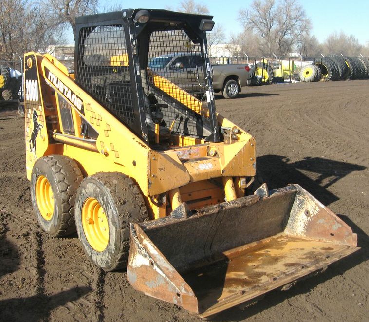 image for item 3729 1996 Mustang 2060 skid steer