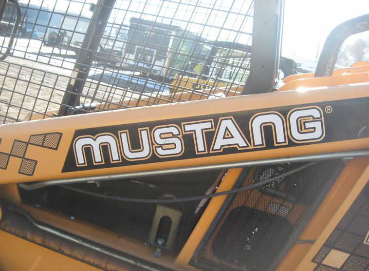 image for item 3729 1996 Mustang 2060 skid steer