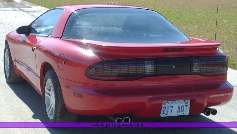 image for item 1101 1994 Pontiac Firebird