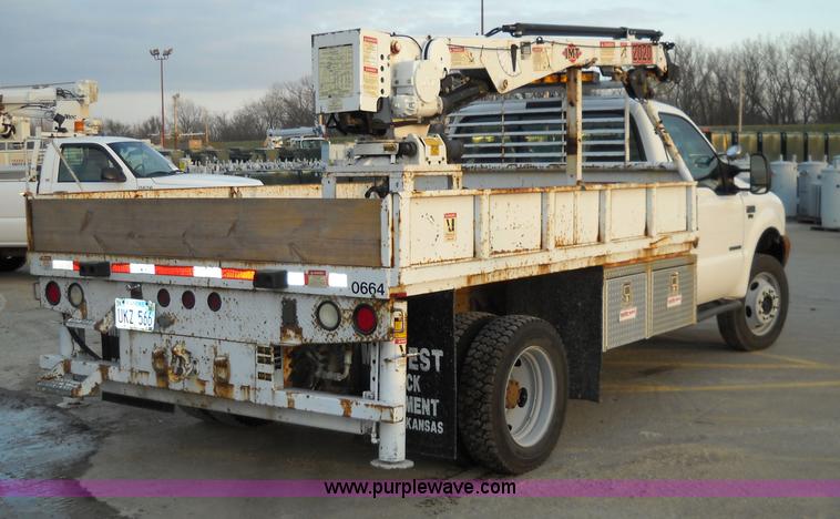 image for item 3002 2002 Ford F550 super duty one-ton pickup truck with crane