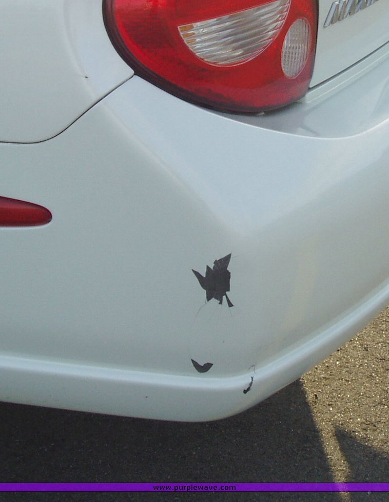 image for item 3510 2000 Nissan Maxima