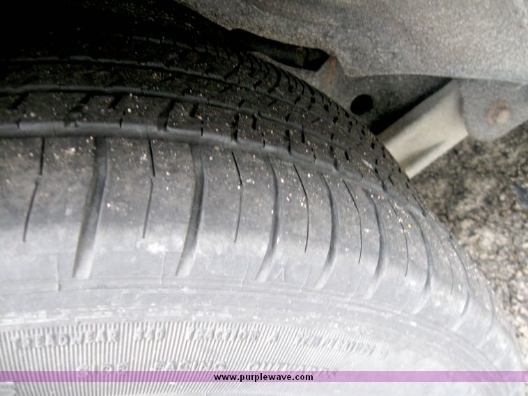 image for item 3979 2004 Ford Crown Victoria Police Interceptor