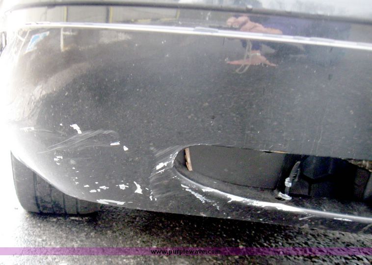 image for item 3979 2004 Ford Crown Victoria Police Interceptor