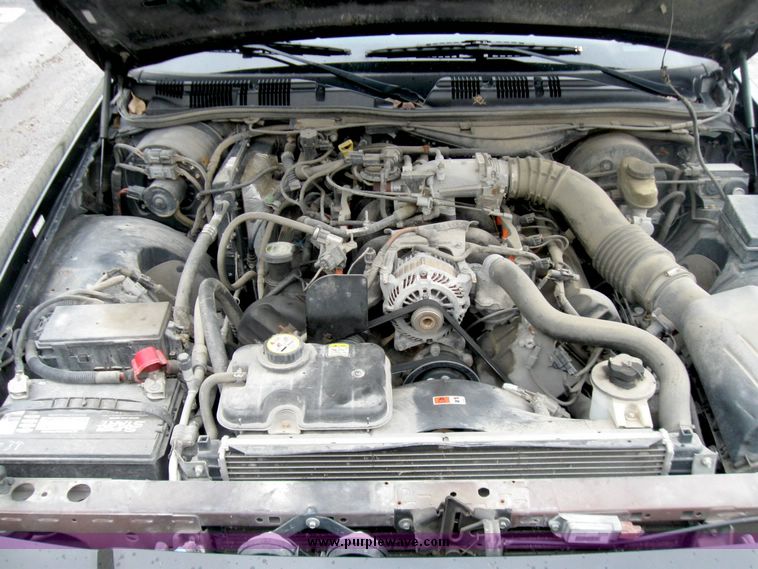 image for item 3979 2004 Ford Crown Victoria Police Interceptor