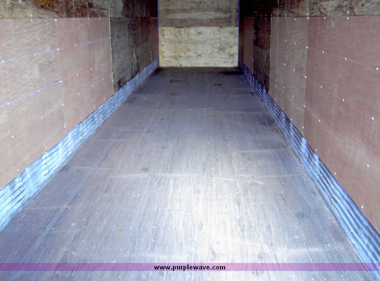 image for item 4246 1988 Pine dry van trailer