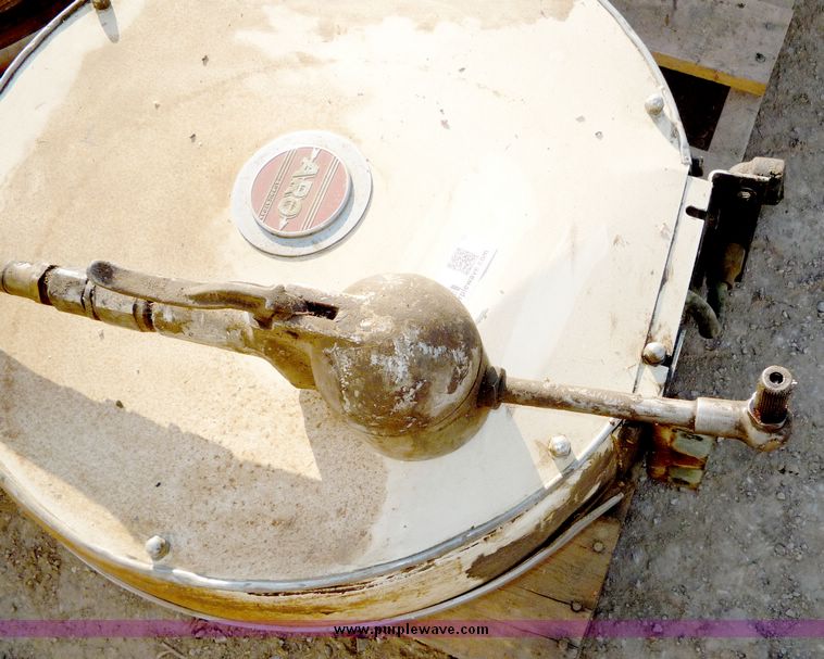 image for item 5043 Aro retractable oil gun hose reel