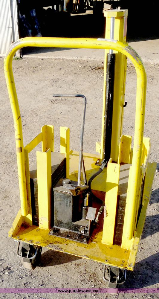 image for item 5045 55 gallon barrel clamp