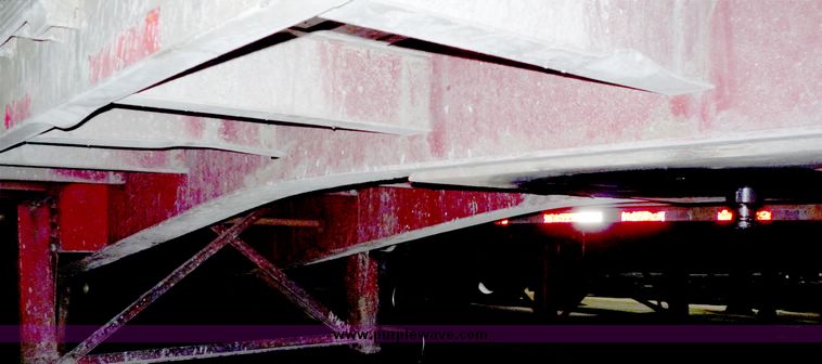 image for item 5050 1996 Reinke flat bed trailer