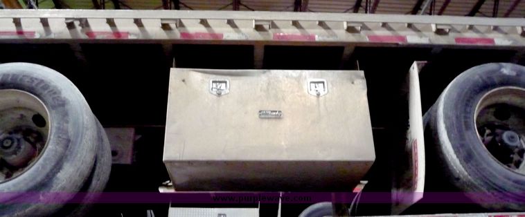 image for item 5052 1996 Reinke flat bed trailer