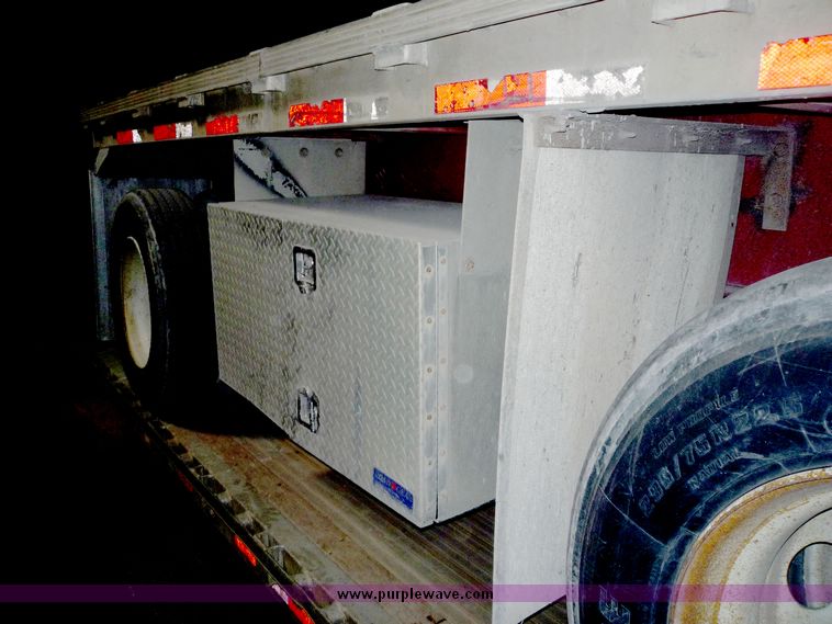 image for item 5055 1996 Reinke flat bed trailer
