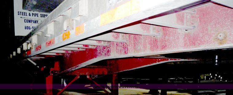 image for item 5056 1995 Wilson Flat bed trailer