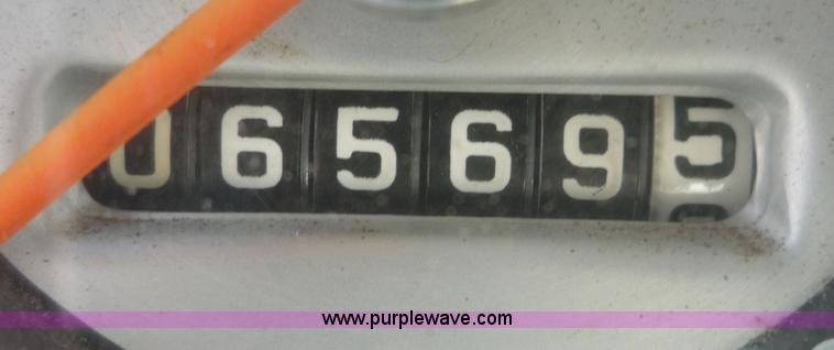 image for item 5074 1965 Ford F-600 truck