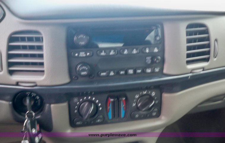 image for item 5250 2004 Chevrolet Impala SS Indianapolis 500 edition