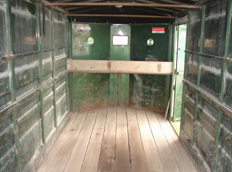 image for item 5899 1992 Titan 19' enclosed trailer with rear ramp door