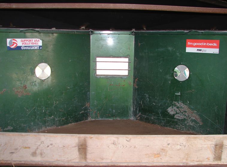 image for item 5899 1992 Titan 19' enclosed trailer with rear ramp door