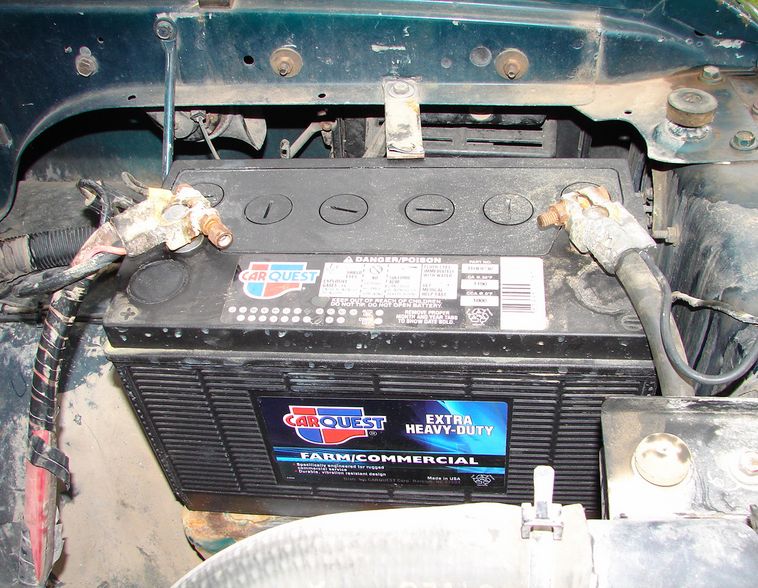 image for item 5916 1993 Dodge D-250 pickup