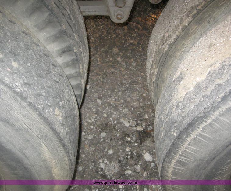 image for item 6567 1983 Brae 45' dry van trailer