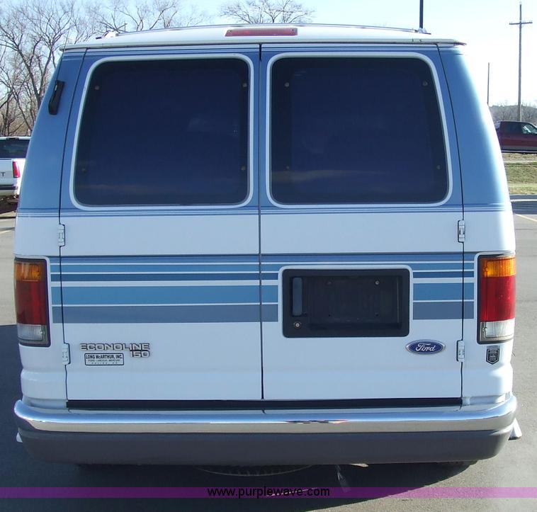 image for item 6599 1993 Ford Trans-Air Econoline E150 seven-passenger conversion van