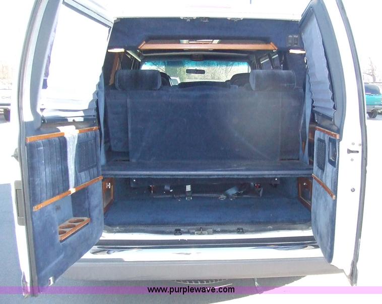 image for item 6599 1993 Ford Trans-Air Econoline E150 seven-passenger conversion van