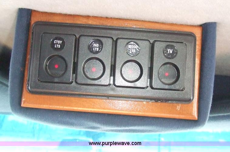 image for item 6599 1993 Ford Trans-Air Econoline E150 seven-passenger conversion van