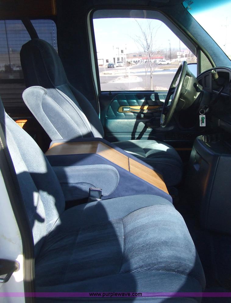 image for item 6599 1993 Ford Trans-Air Econoline E150 seven-passenger conversion van