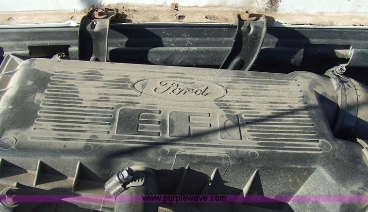 image for item 6599 1993 Ford Trans-Air Econoline E150 seven-passenger conversion van