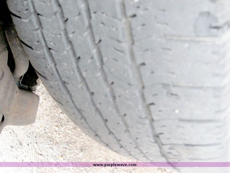 image for item 6606 1998 Ford Expedition