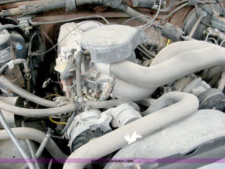 image for item 6607 1991 Ford F150 pickup truck