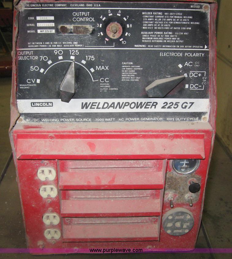 image for item 6668 Lincoln WD225G7  electric welder