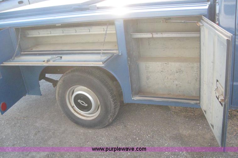 image for item 6669 1988 Chevrolet S10 pickup