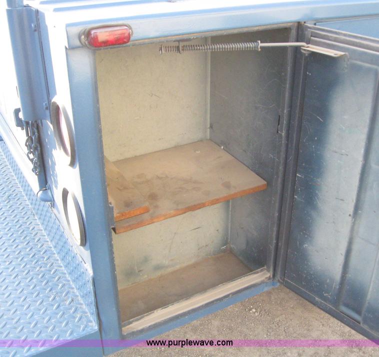 image for item 6669 1988 Chevrolet S10 pickup