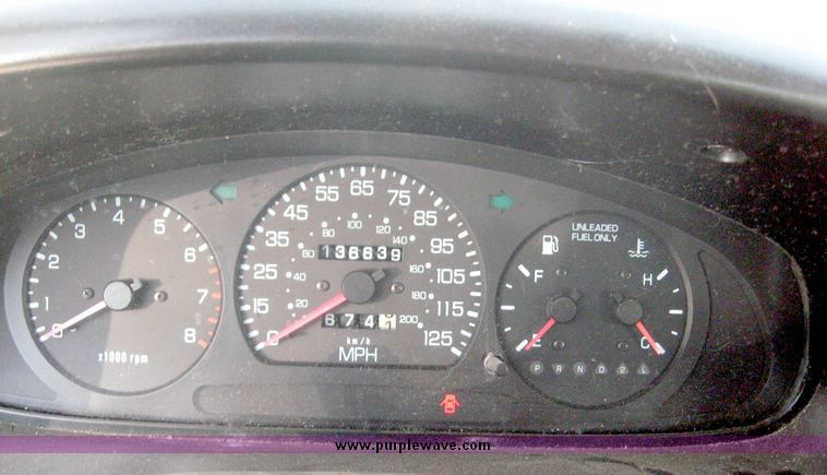 image for item 6693 1998 Kia Sportage