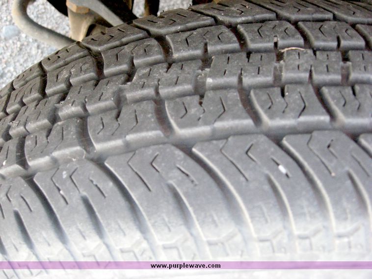 image for item 6693 1998 Kia Sportage