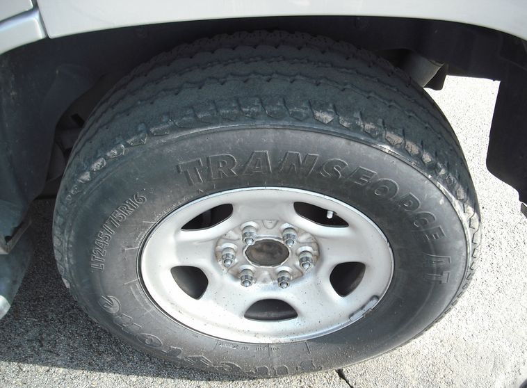 image for item 8000 2005 Chevrolet Tahoe