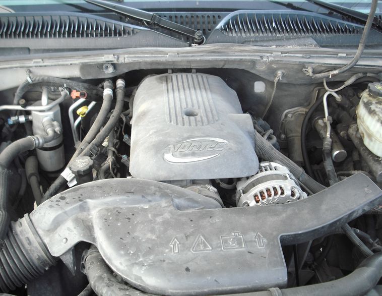 image for item 8000 2005 Chevrolet Tahoe