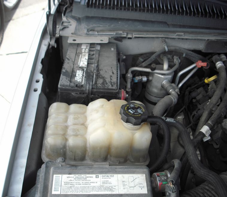 image for item 8000 2005 Chevrolet Tahoe