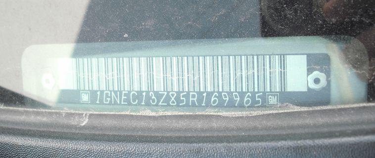 image for item 8000 2005 Chevrolet Tahoe