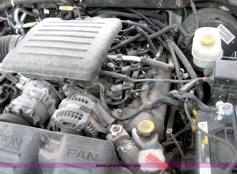 image for item 8647 2001 Dodge Durango