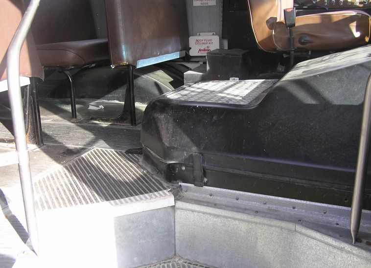 image for item 8811 1993 Genesis International 48 passenger school bus