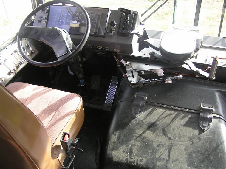 image for item 8811 1993 Genesis International 48 passenger school bus